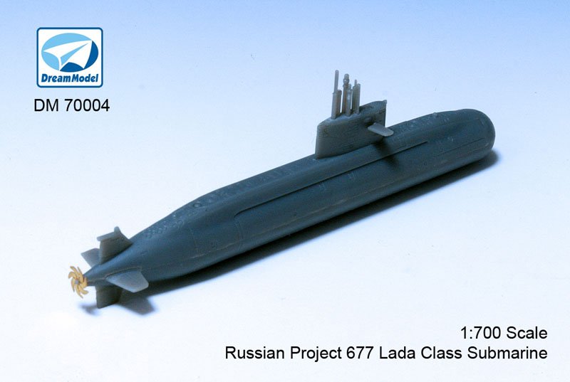 1/700 现代俄罗斯拉达级常规攻击潜艇
