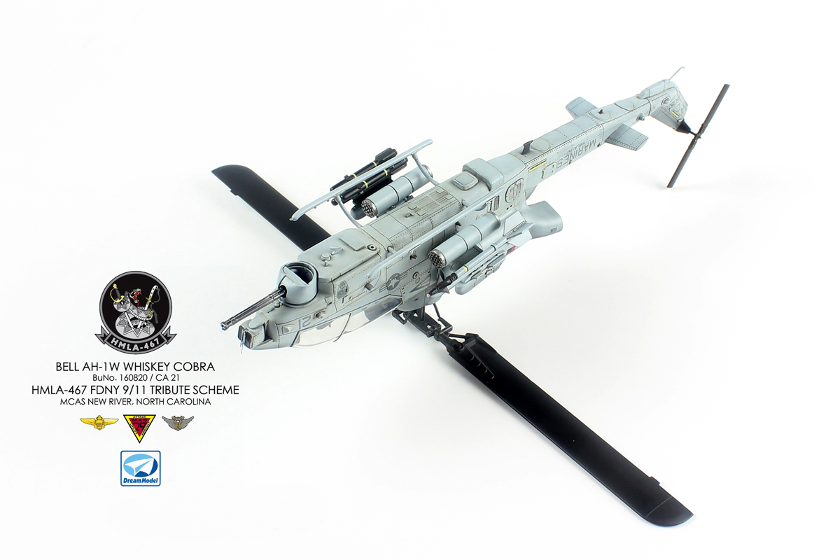 1/72 现代美国 AH-1W 超级眼镜蛇武装直升机后期型