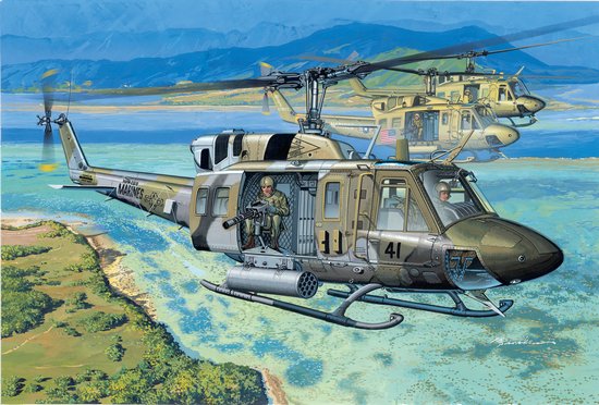 1/35 现代美国 UH-1N 休伊炮艇武装直升机