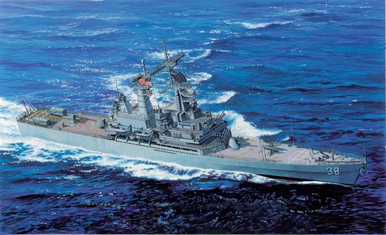 1/700 现代美国 CGN-38 弗吉尼亚号核动力巡洋舰