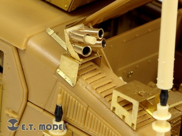 1/35 现代美国 M1114 悍马装甲车烟幕弹改造蚀刻片(配威骏)