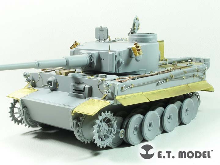 1/35 二战德国虎I重型坦克突尼斯最初期型挡泥板与侧裙板改造蚀刻片(配威龙)