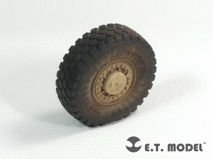 1/35 现代美国 M-ATV 防地雷反伏击车车轮改造件(配Panda Hobby)