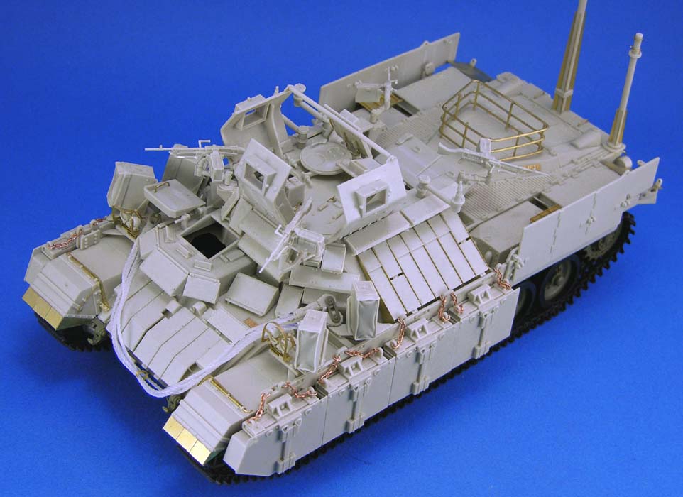 1/35 现代以色列纳格马科恩重型装甲运兵车改造件