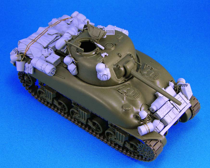 1/35 二战美国 M4A1 谢尔曼中型坦克堆积物