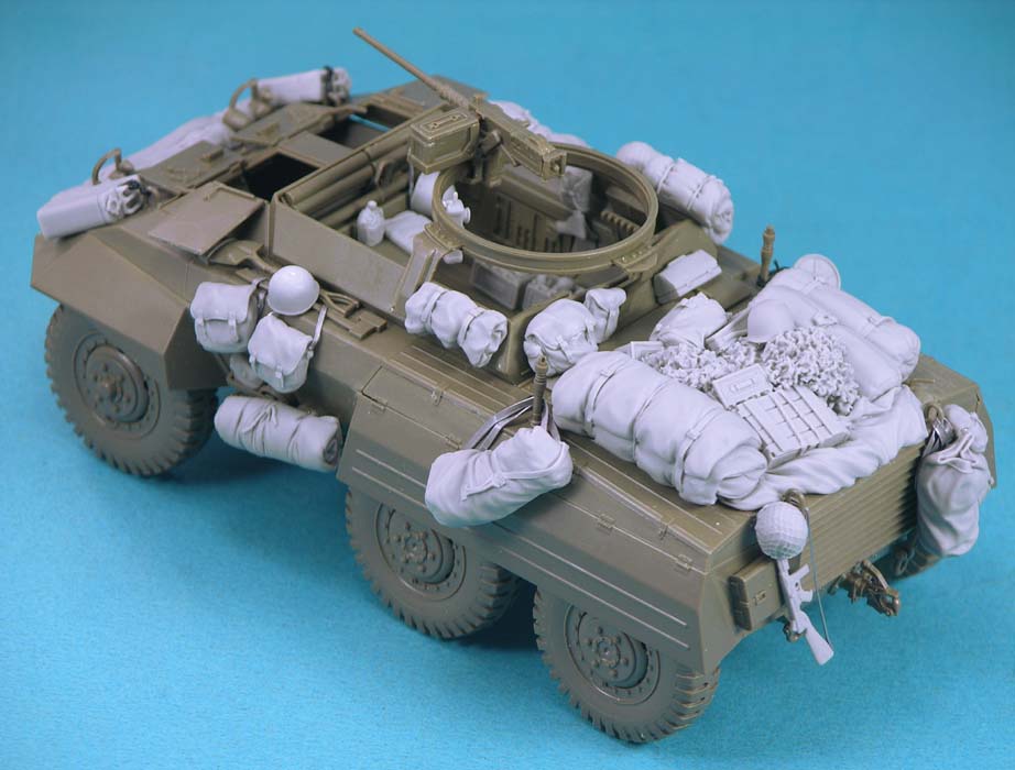 1/35 二战美国 M20 装甲侦察车堆积物