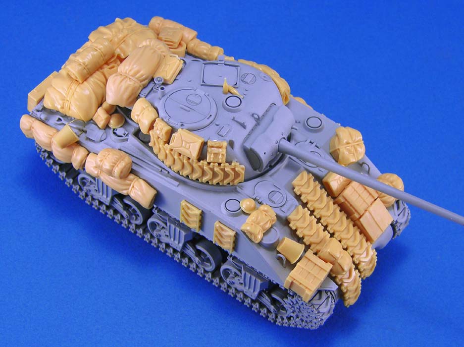 1/48 二战英国谢尔曼萤火虫中型坦克堆积物