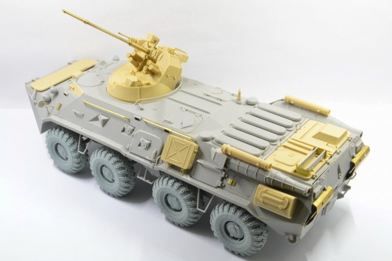 1/35 BTR-82A 轮式装甲车改造件(配小号手)