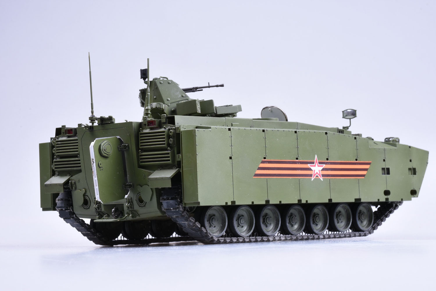 1/35 现代俄罗斯库尔干人-25型步兵战车