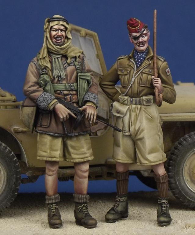 1/35 二战英国长程沙漠部队士兵与轻骑兵军官