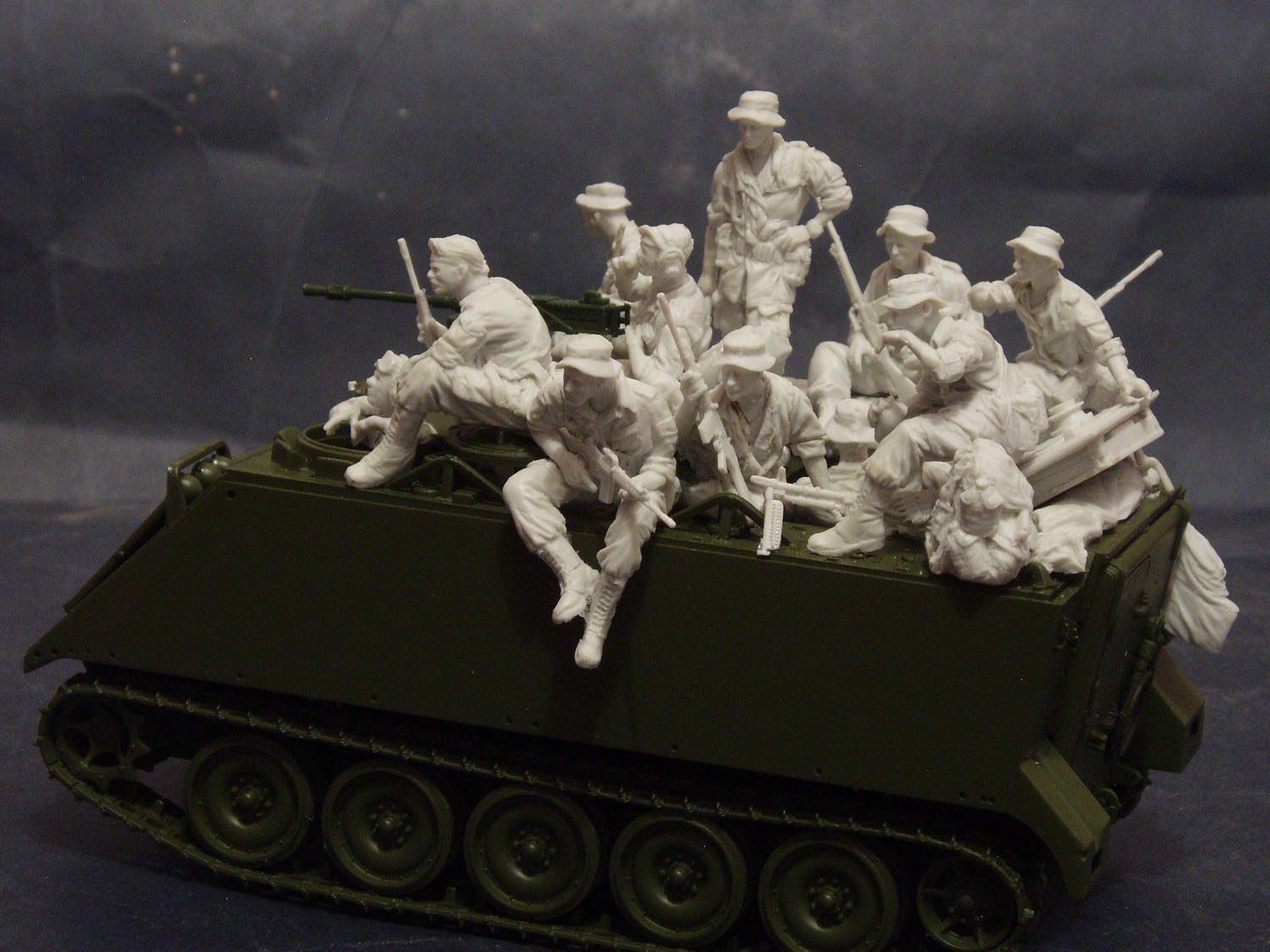 1/35 越战美国 M113 装甲运兵车乘员组 - 点击图像关闭