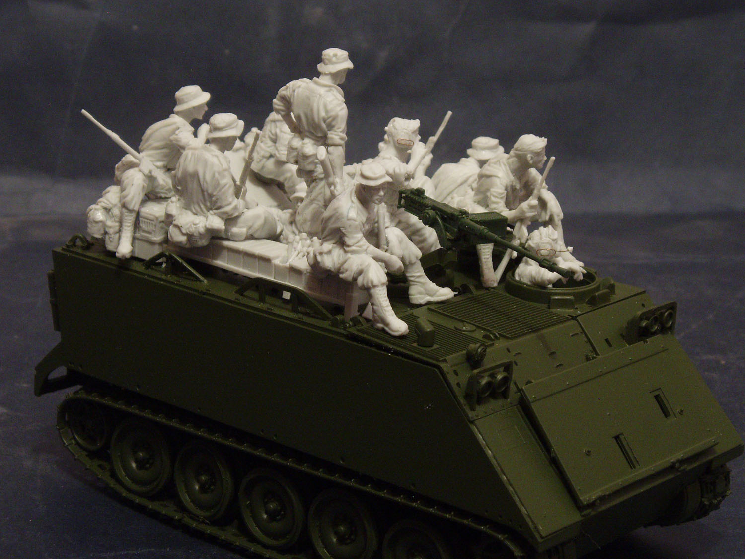 1/35 越战美国 M113 装甲运兵车乘员组 - 点击图像关闭