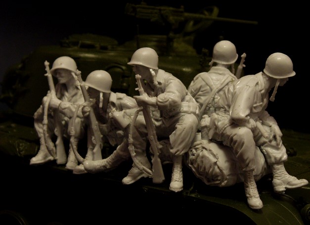 1/35 战后美国潘兴中型坦克步兵乘员小队(5人) 1/35 战后美国潘兴中型坦克步兵乘员小队(5人)