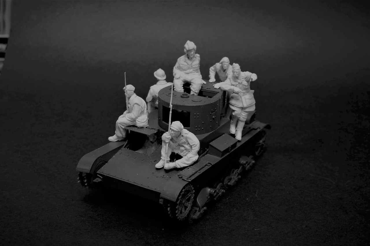 1/35 T-26 轻型坦克乘员"西班牙内战"