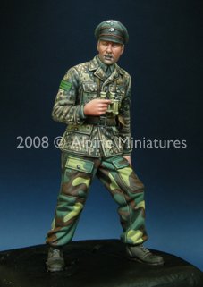 1/35 二战德国党卫军战车指挥官 1/35 二战德国党卫军战车指挥官