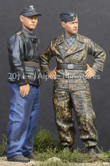 1/35 二战德国王牌虎式坦克 "米歇尔魏特曼 + 鲍比沃尔"