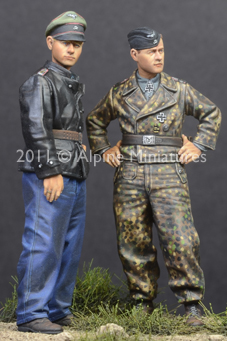 1/35 二战德国王牌虎式坦克 "米歇尔魏特曼 + 鲍比沃尔"