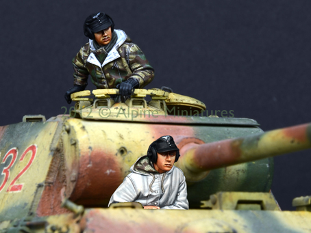 1/35 二战德国豹式中型坦克乘员组 - 点击图像关闭