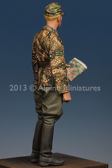 1/35 二战德国武装党卫军掷弹兵军官 - 点击图像关闭