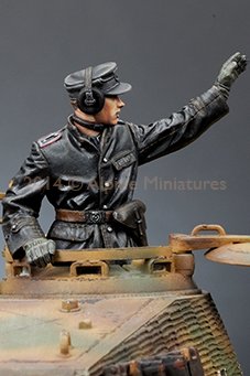 1/35 二战德国党卫军战车指挥官组(2人)