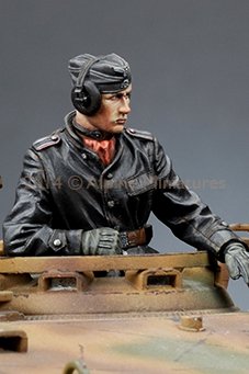 1/35 二战德国党卫军战车指挥官组(2人)