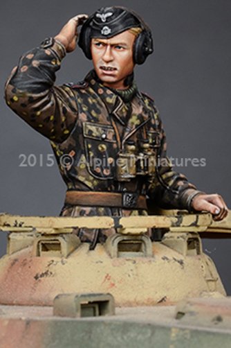 1/35 二战德国武装党卫军战车指挥官组