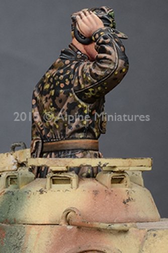 1/35 二战德国武装党卫军战车指挥官组