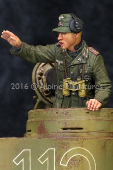 1/35 二战德国虎式坦克指挥官"北非突尼斯战线"