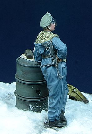 1/35 二战德国党卫军军官, 1945年匈牙利