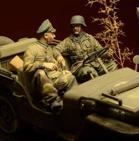 1/35 二战德国武装党卫军吉普车乘员组"阿登战线1944年" - 点击图像关闭