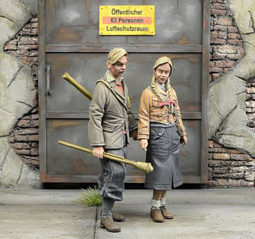 1/35 二战德国民兵组(1)1945年 - 点击图像关闭