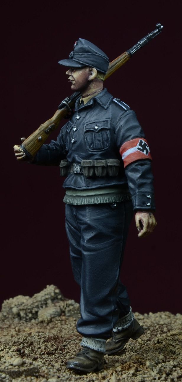 1/35 二战德国青年团男孩(2)