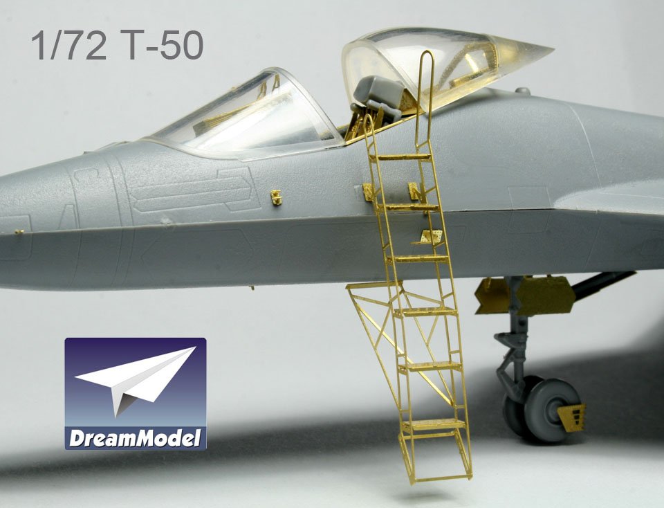 1/72 T-50 PAK-FA 战斗机改造蚀刻片(配红星) - 点击图像关闭