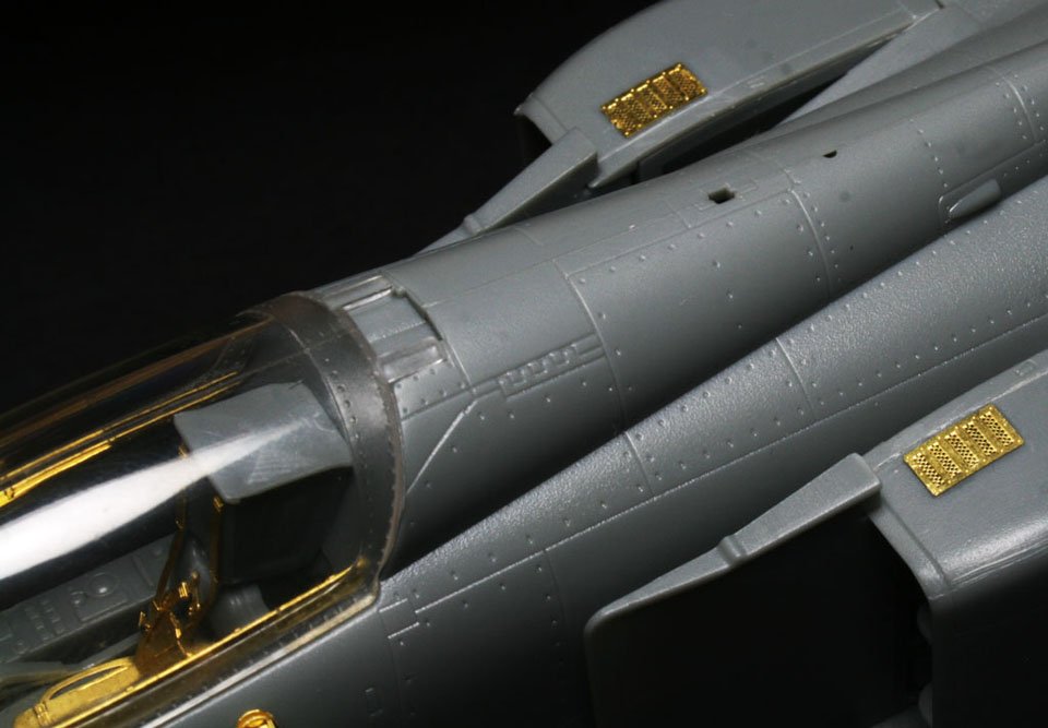 1/48 J-8II 歼-8长须鲸战斗机改造蚀刻片(配小号手)