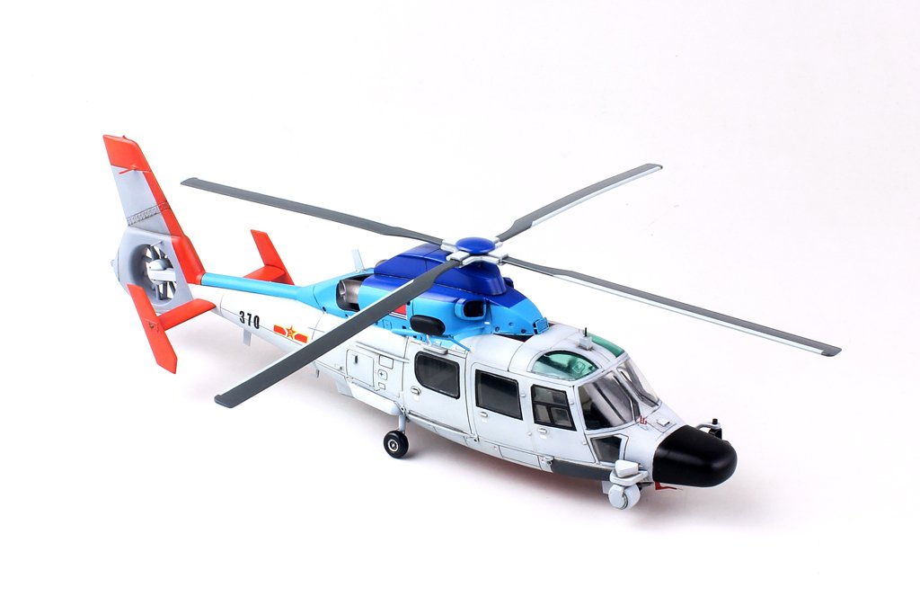 1/72 现代中国 Z-9DJ 直9航母搜救直升机 - 点击图像关闭