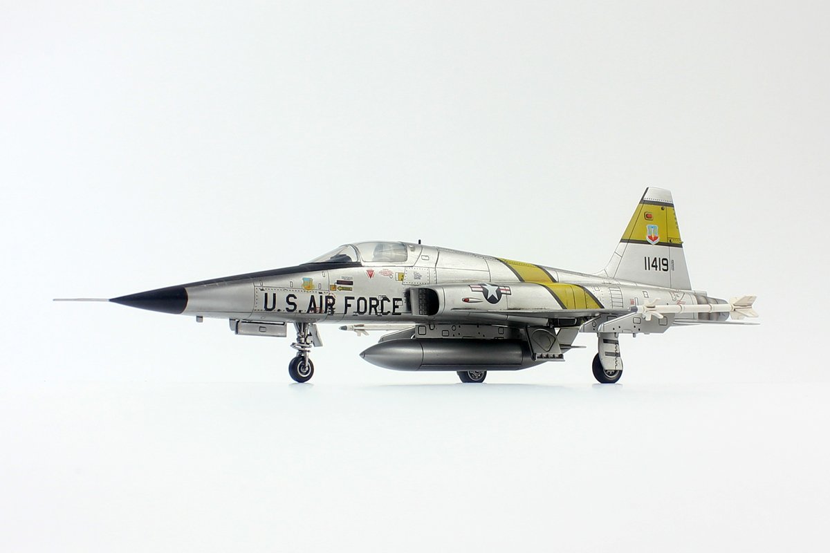 1/72 现代美国 F-5E 虎II战斗机初期型 - 点击图像关闭