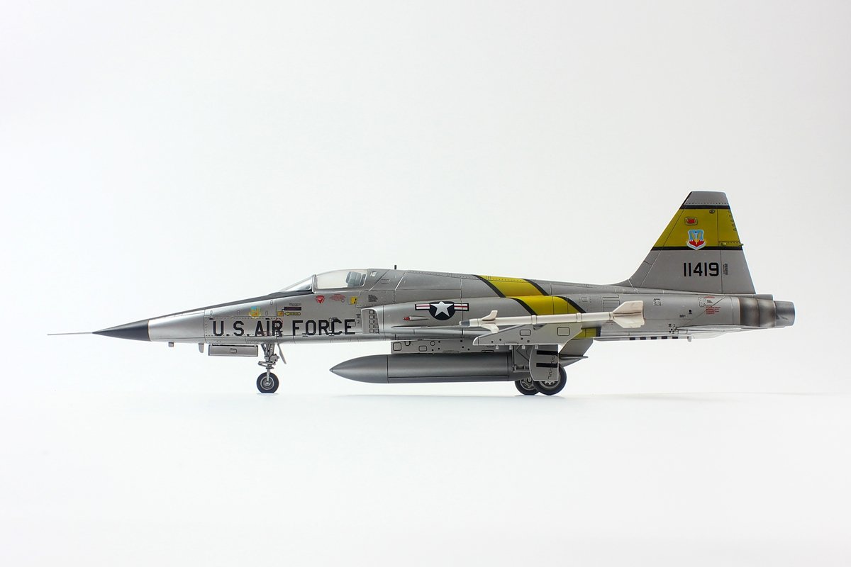 1/72 现代美国 F-5E 虎II战斗机初期型 - 点击图像关闭
