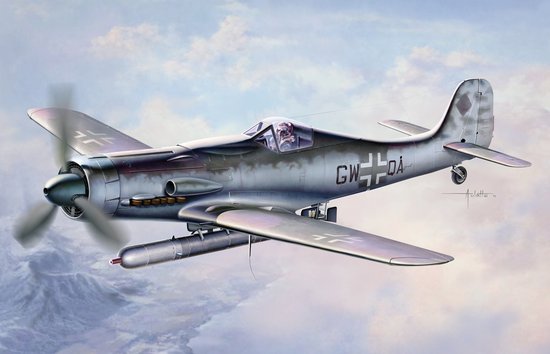 1/48 二战德国 Ta152C-1/R14 福克武尔夫高空战斗机
