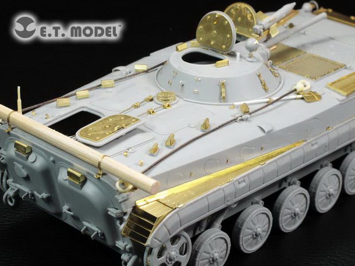 1/35 现代苏联 BMP-1 步兵战车改造蚀刻片(配小号手05555)