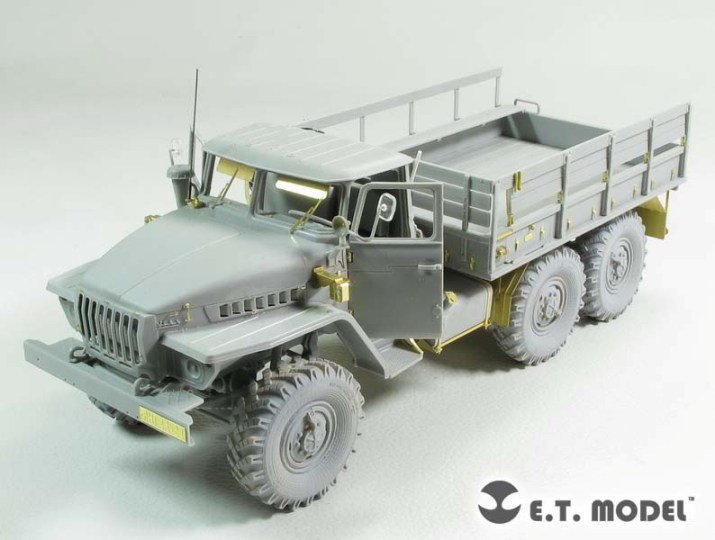 1/35 现代俄罗斯 URAL-4320 军用运输卡车改造蚀刻片(配小号手01012)