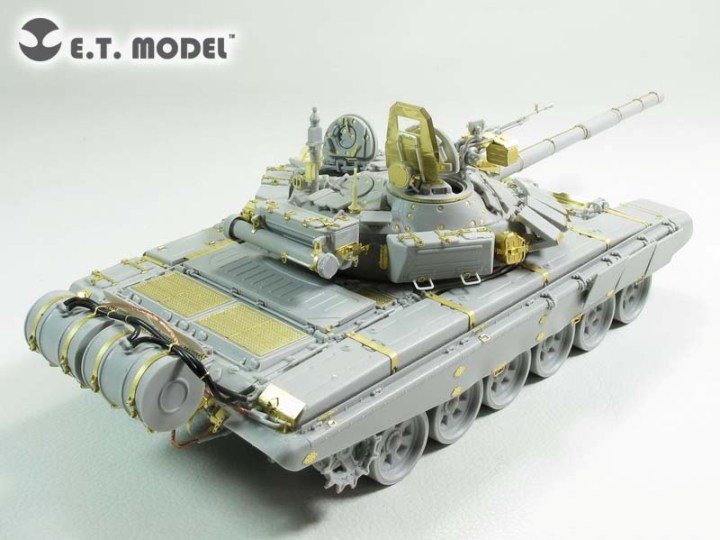 1/35 现代俄罗斯 T-72B Mod.1990 主战坦克改造蚀刻片(配小号手05564) - 点击图像关闭