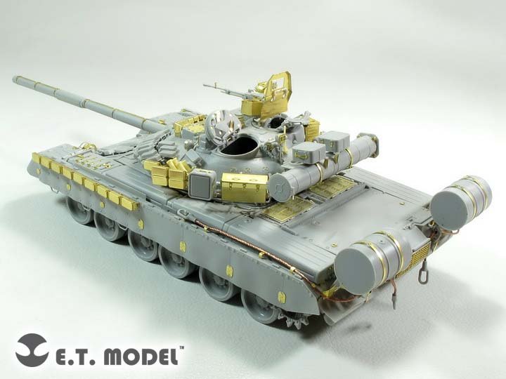 1/35 现代俄罗斯 T-80BV 主战坦克改造蚀刻片(配小号手05566)