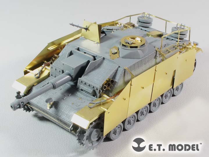 1/35 二战德国三号突击炮G型初期型改造蚀刻片(配威龙)