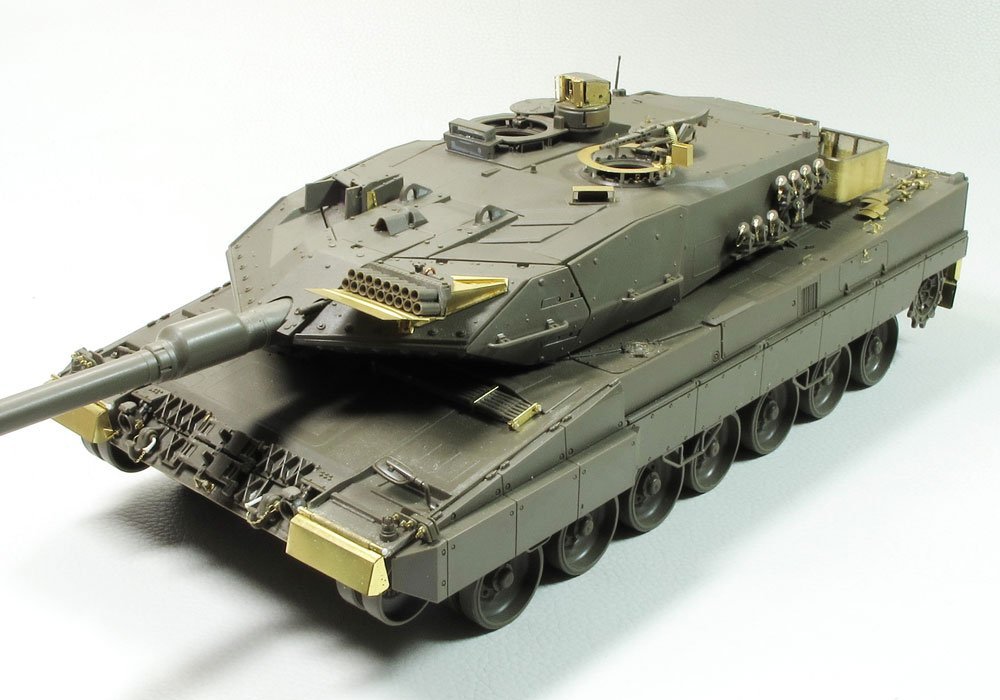 1/35 现代德国豹2A5/A6主战坦克改造蚀刻片(配田宫)