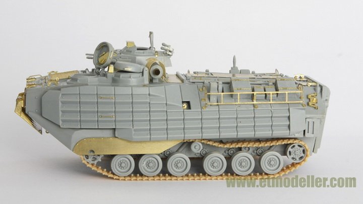 1/72 现代美国 AAVP-7A1 两栖突击车改造蚀刻片(配威龙7233)