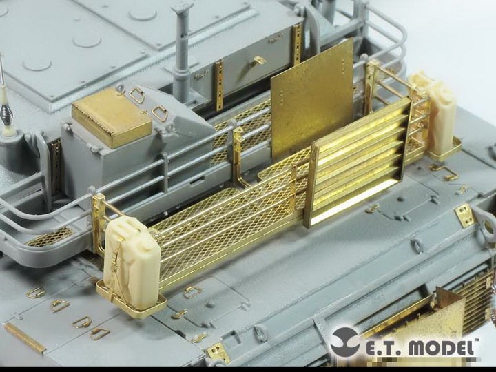 1/35 现代美国 M1A1/A2 主战坦克外挂储物篮改造蚀刻片