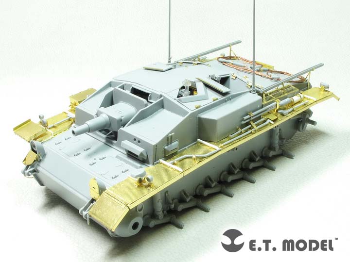 1/35 二战德国三号突击炮E型挡泥板改造蚀刻片(配威龙)