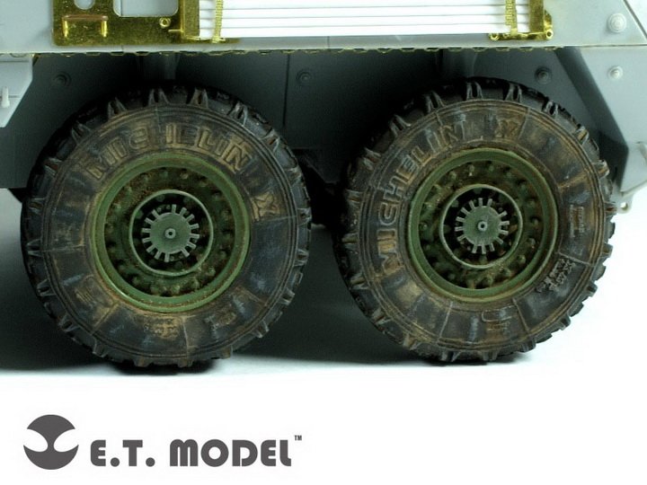 1/35 现代美国斯崔克轮式装甲车车轮改造件(配小号手) - 点击图像关闭