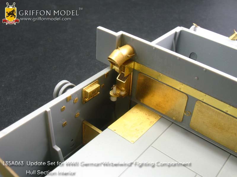 1/35 二战德国四号旋风自行防空坦克战斗室车体部分内构改造件