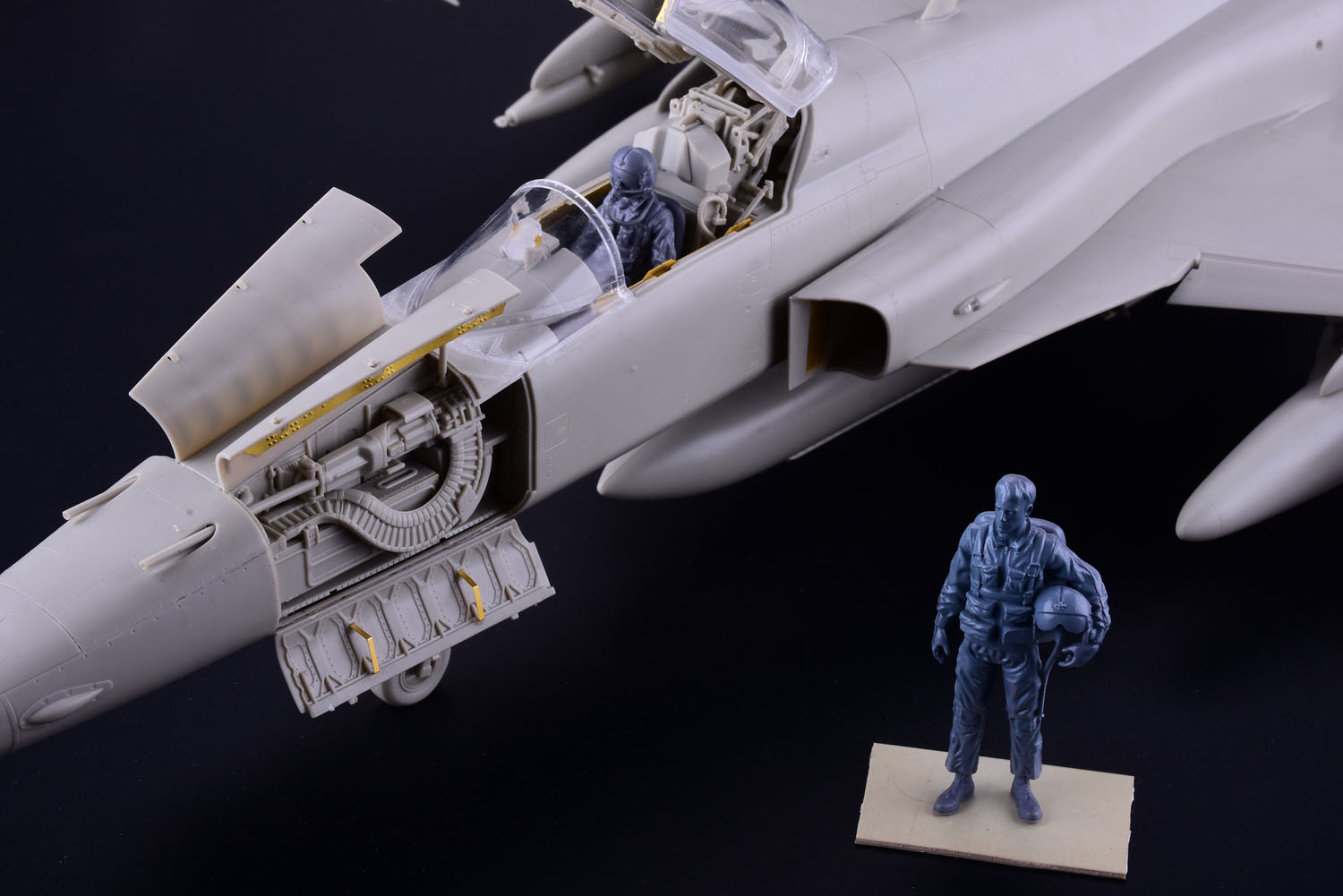 1/32 现代美国 F-5E 虎II战斗机